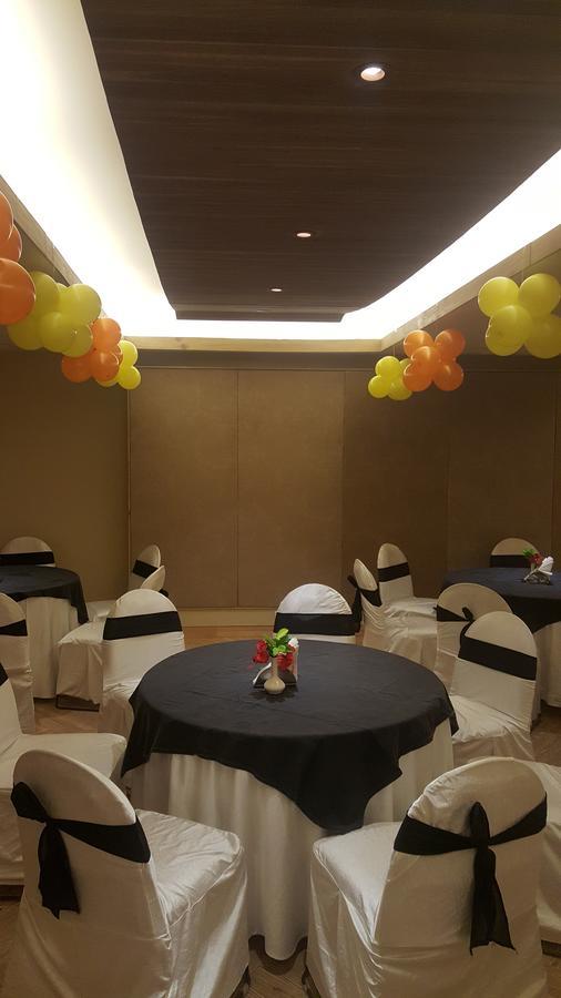 Downtown Resorts Nh8 Dhāruhera 외부 사진